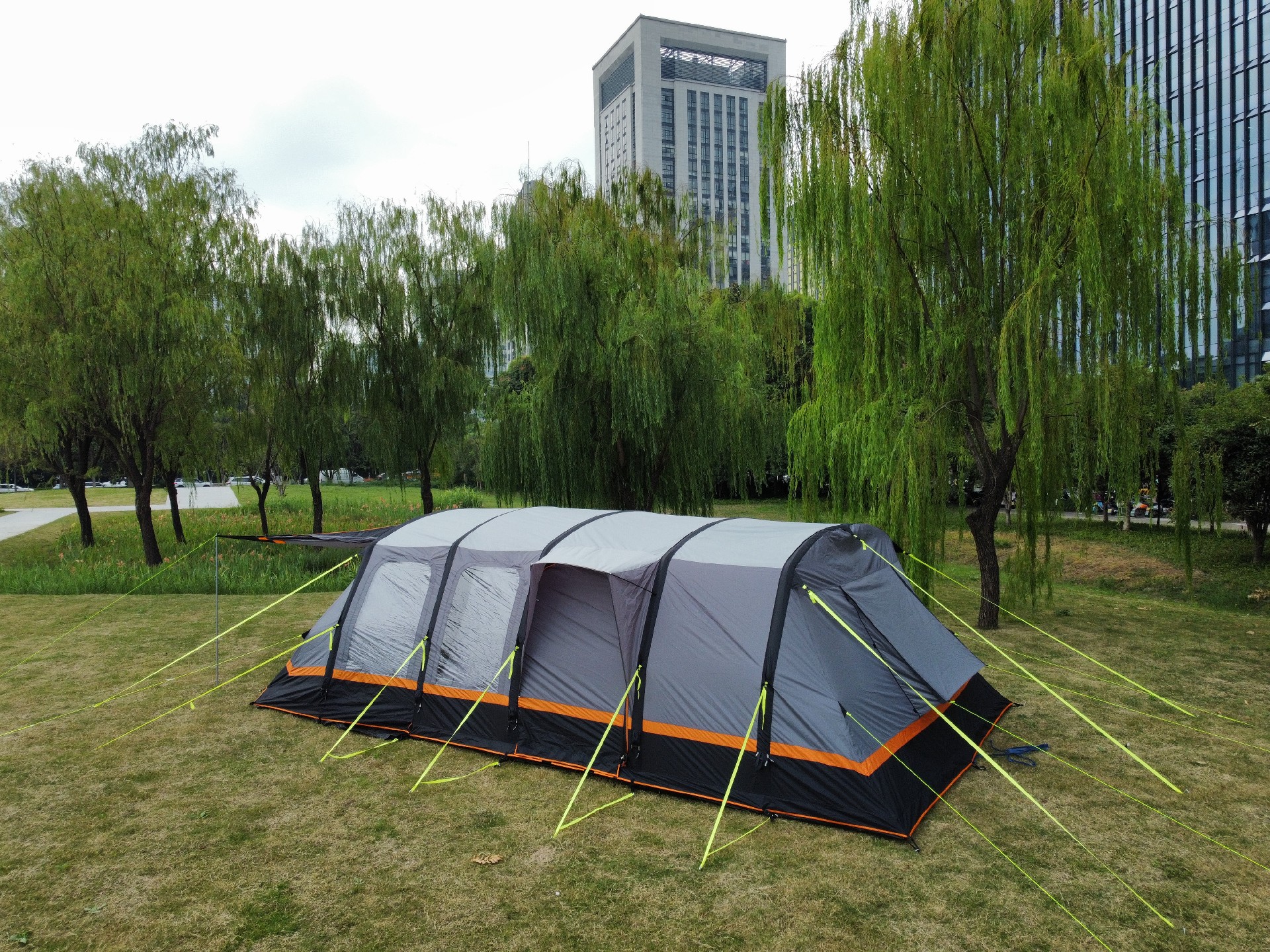 SL-CT -2023060129/ Inflatable 6 person  tent /outdoor air tent 2023-2030