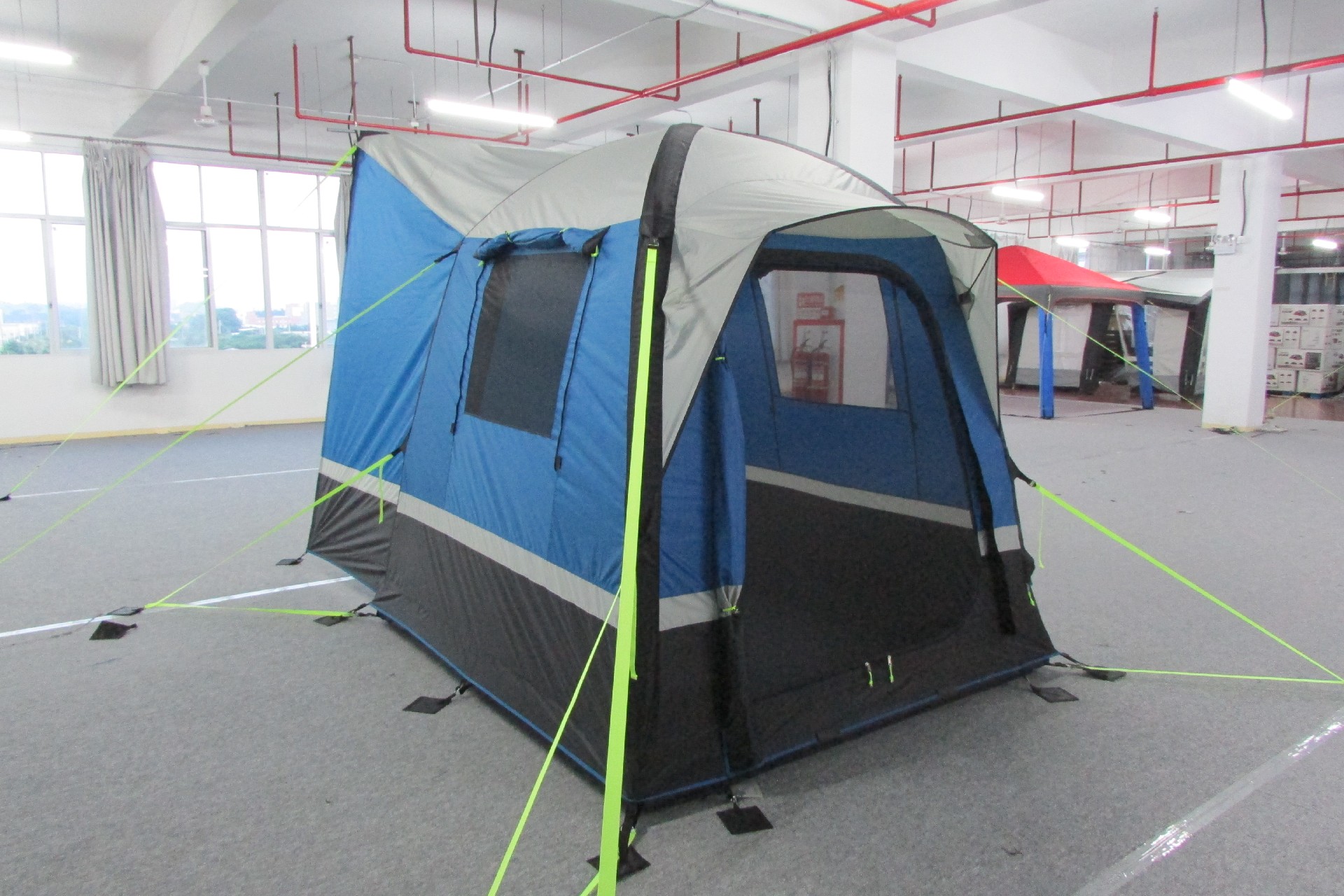 CUBE DRIVE AWAY CAMPING AWNING